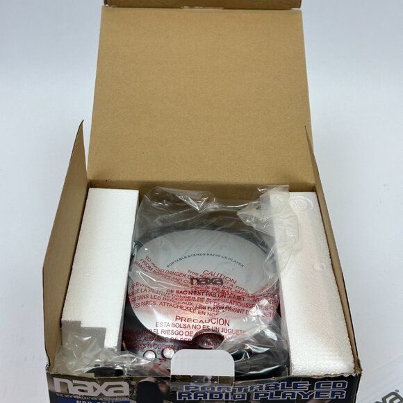 Naxa NPB251 Portable CD Player with AM/FM Radio - Black New in Box - Picture 8 of 14